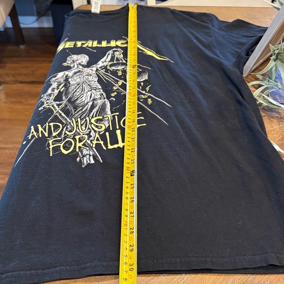 Gildan Black Metallica And Justice For All…..Tee. 2X - Picture 8 of 8